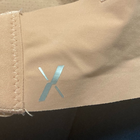 Knix Padded V-Neck Bra Thin Strap in Pink Ginger Size 7+ - Picture 7 of 8